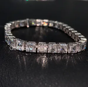 18K gold exquisite ladies' bracelet, set with IGI-certified lab-grown radiant-cut diamonds, suitable for everyday wear.