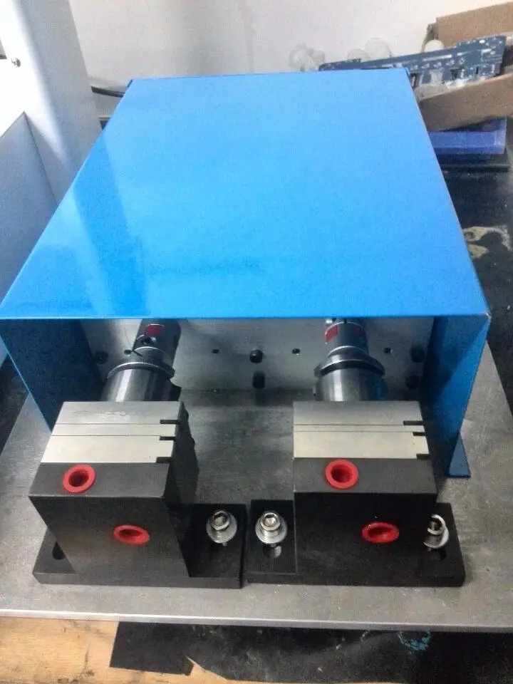 3d Dome Label Dispensing Machine Automatic Epoxy Sticker Doming Machine Glue Machine