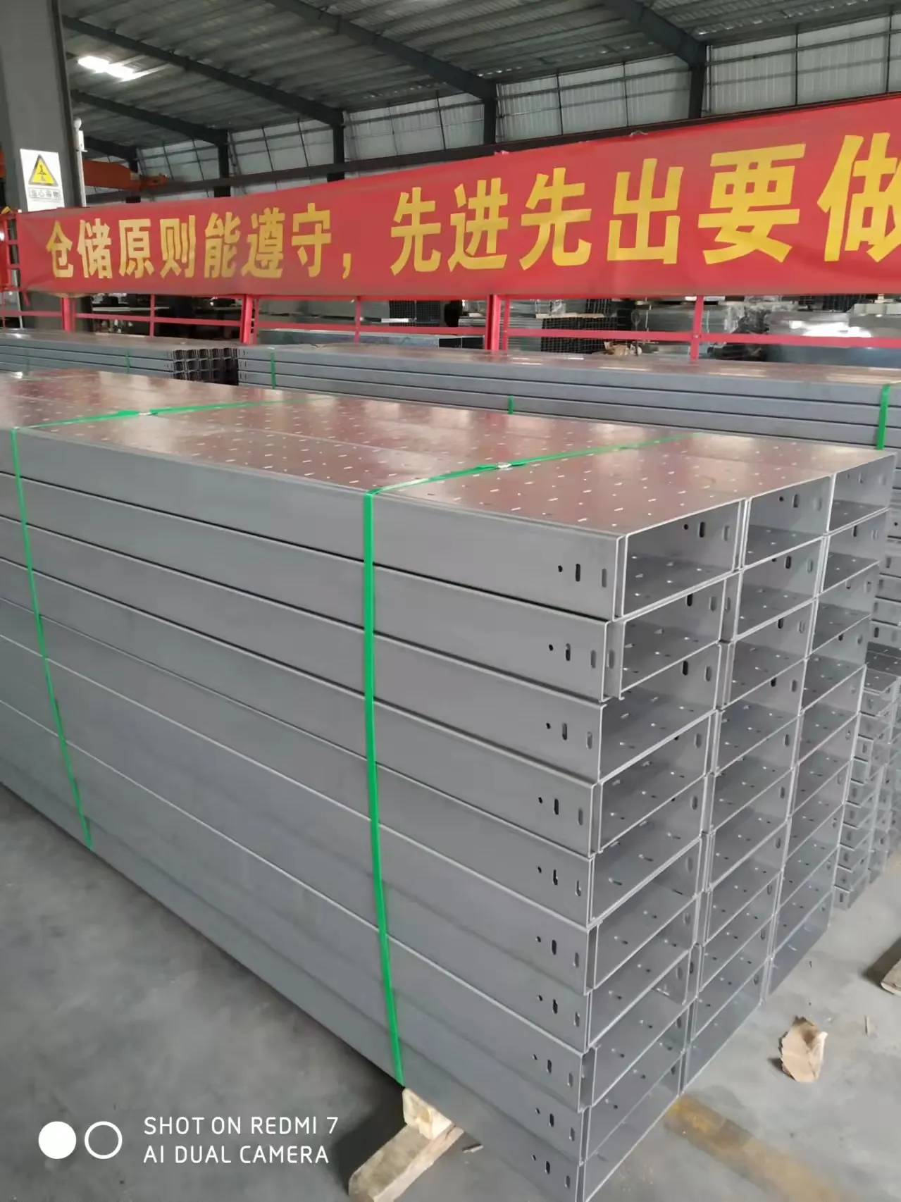 Outdoor Stainless Steel Cable Tray System Hot Dipped Galvanized ...