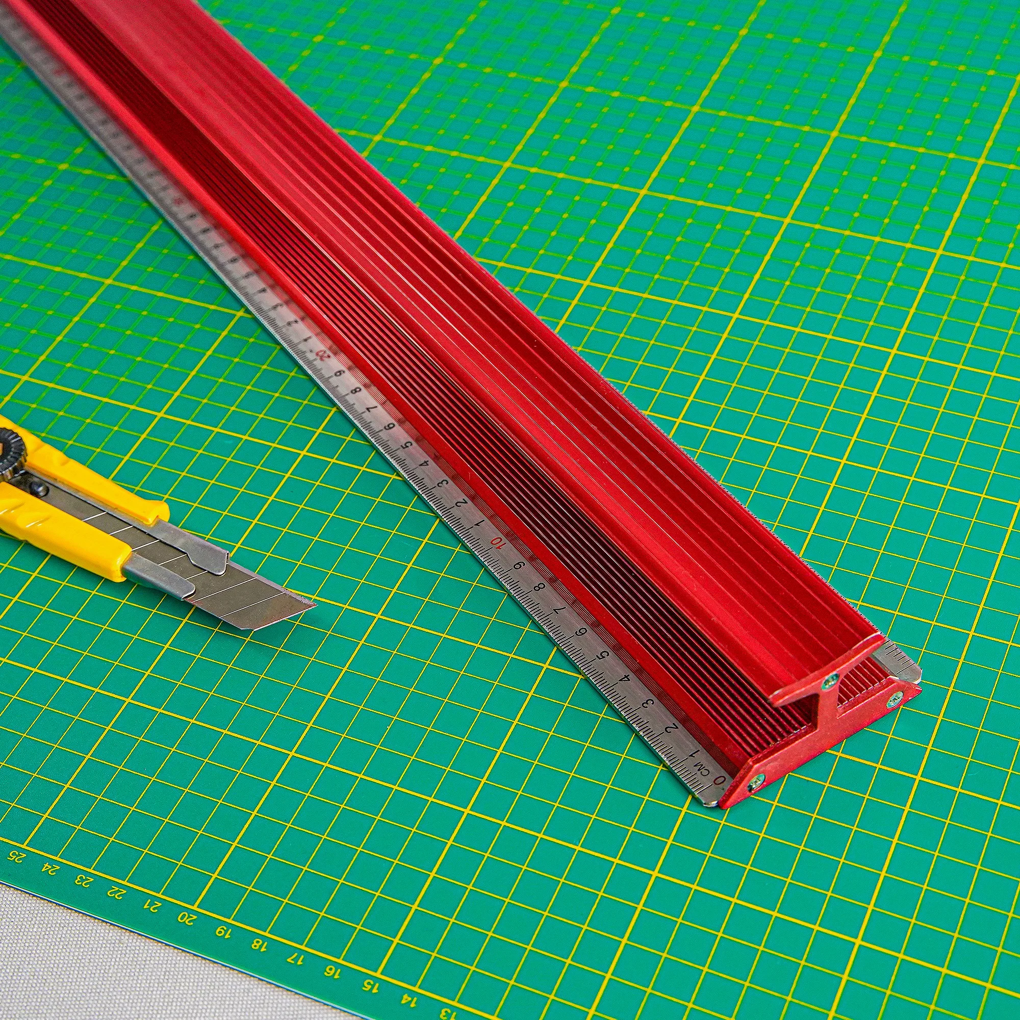 Aluminum Precision Cutting Ruler With Safety Edge 64