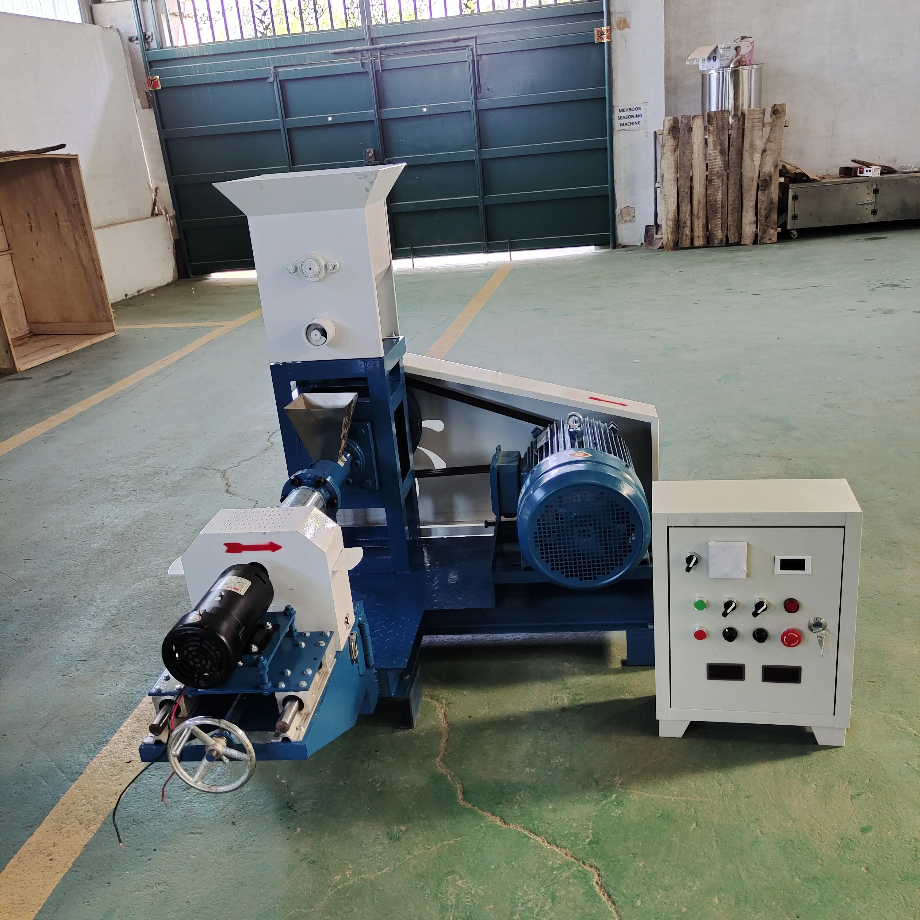 Fish feed pellet mill making machine