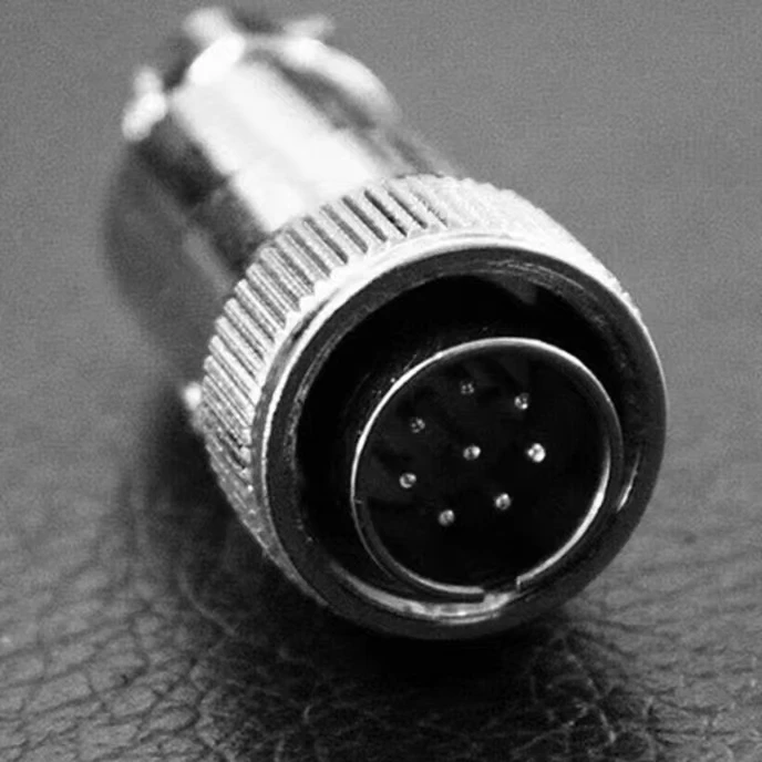 TMW Connector 8-pin plug R01-06P9-8M 8-pin lens servo plug Rocker