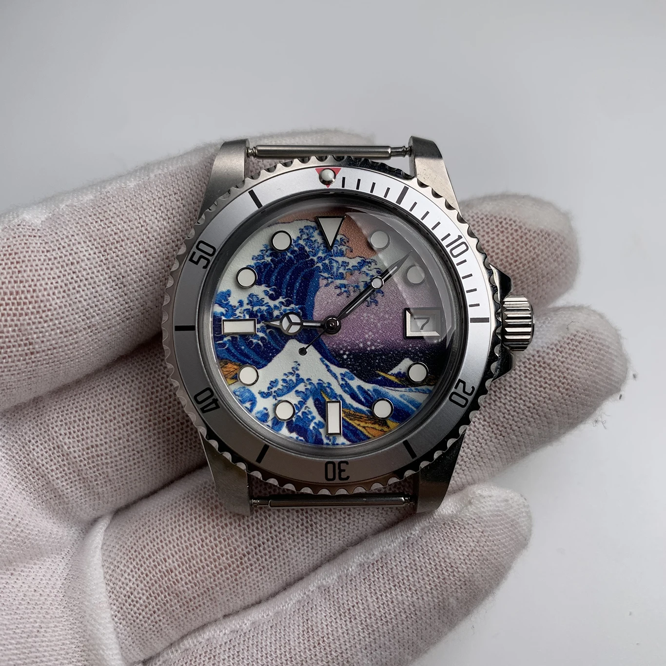 Mod Kanagawa Wave Dial Man Watchcase Acrylic 100m Water Resistance Nh35  Automatic Japanese Movement Wrist Watch Full Luminous - Buy Nh35  Movement,Men Watches,Acrylic Product on 