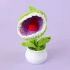 Pot de fleur cannibale