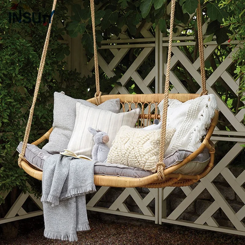 Outdoor Hanging Chair Patio Swings Rattan Egg Daybed Swing
