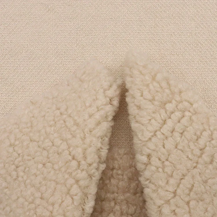 new fashion 340gsm solid dyed Rice white sherpa knitted polyester material fabric