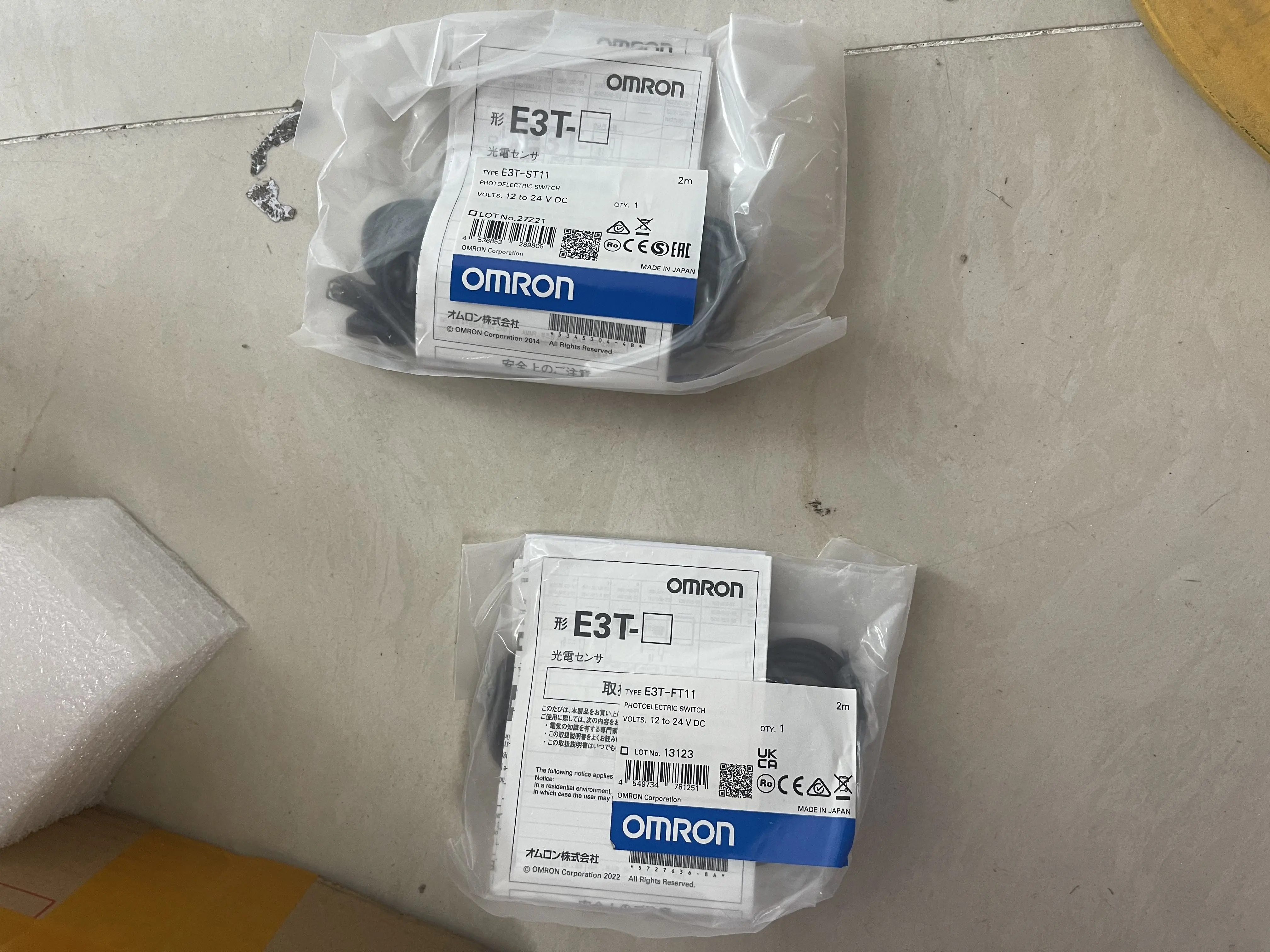 Omron Photoelectric Switch E3T-FT11 E3T-ST11