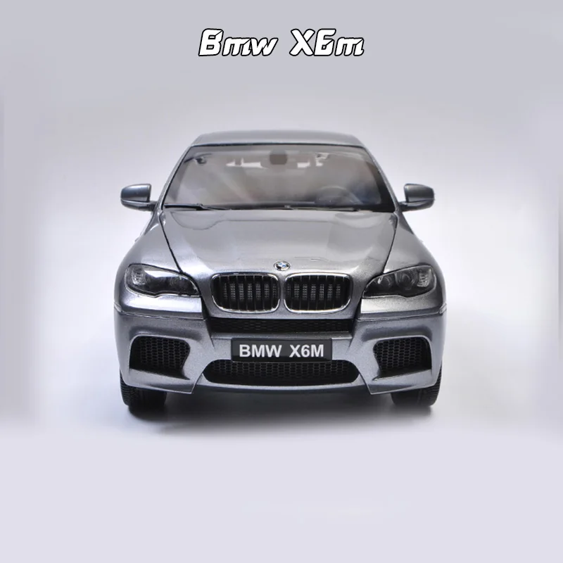 Kyosho Collectible Edition Diecast Model 1:18 Scale X6M
