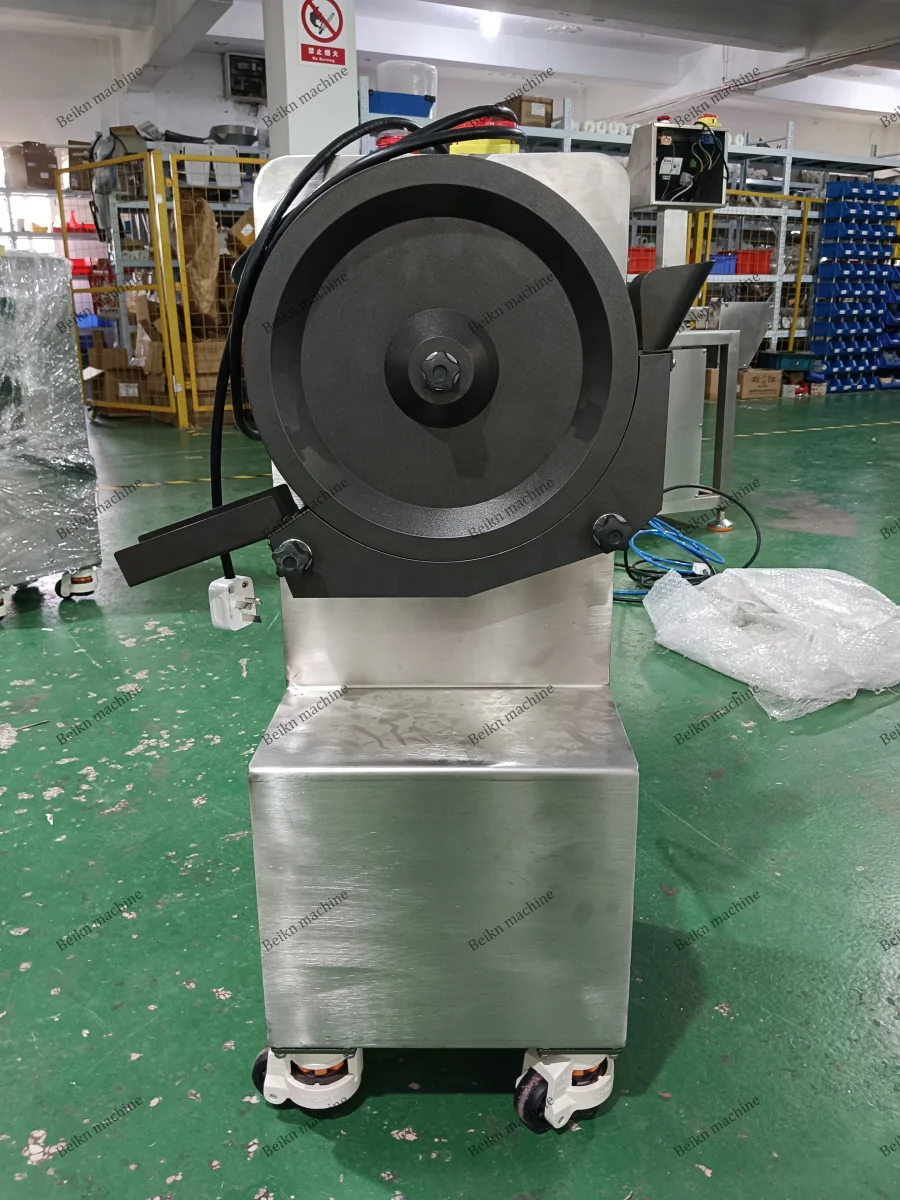 Chocolate Filled Energy Balls Making Machine Date Balls Encrusting Machine Peanut Butter Protein Energy Bites Production Line