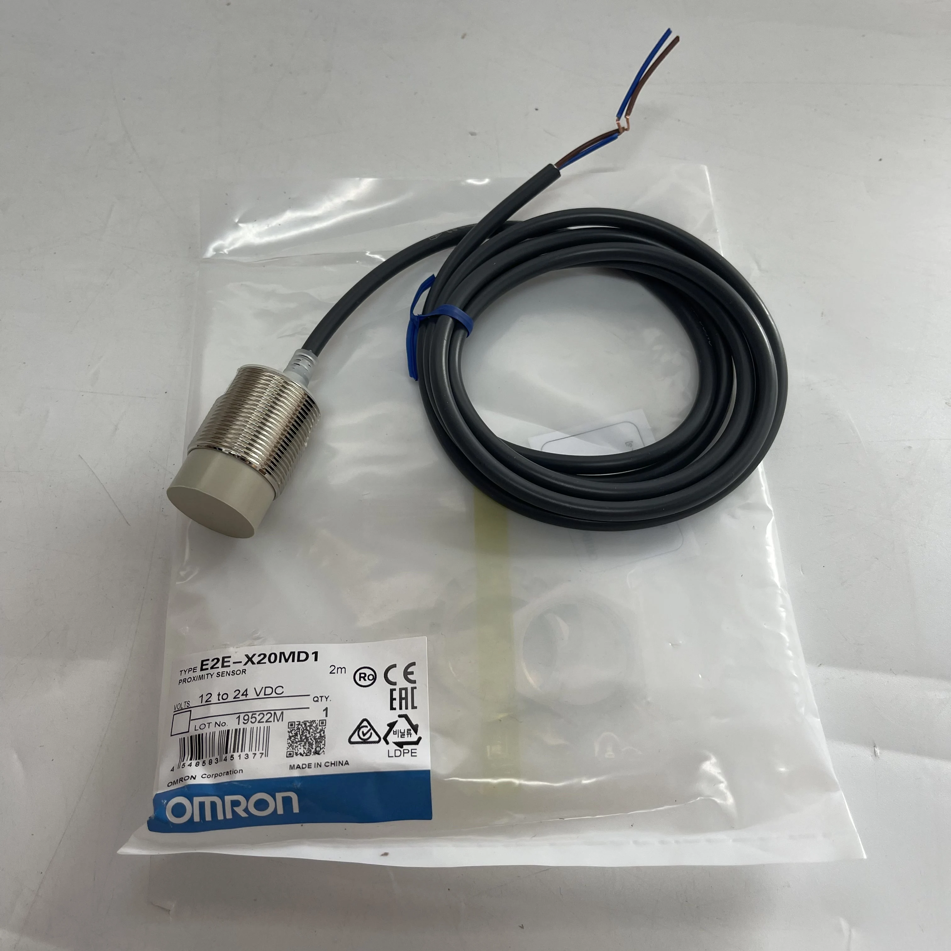 Omron Proximity Sensor E2E-X20MD1