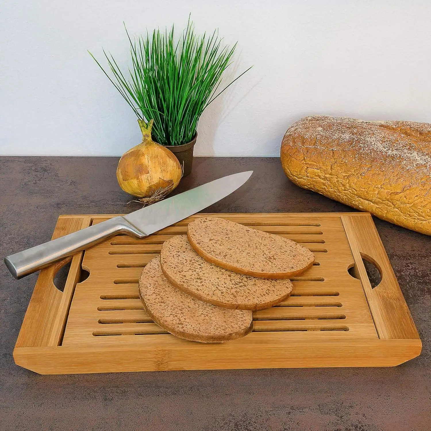 product custom bambookitchen bread cutting board with bread crumb collector tray chopping board tea tray with drip tray-6