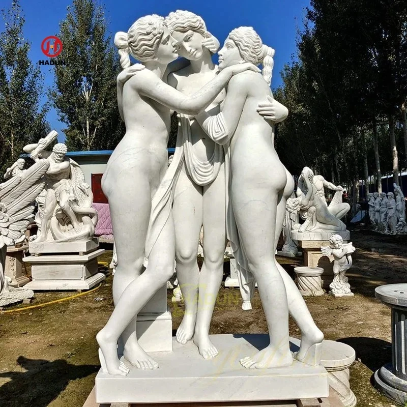 手彫りの屋外ガーデン白い天然石の女性の彫刻3つの優雅さ大理石の女性