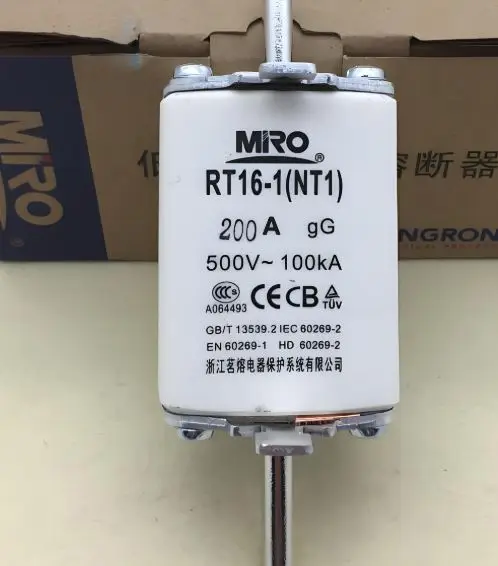 Brand new Original RT16-3/NT3/R034 400A 450A 500A 630A FUSE