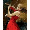 La dame en robe rouge joue du violon