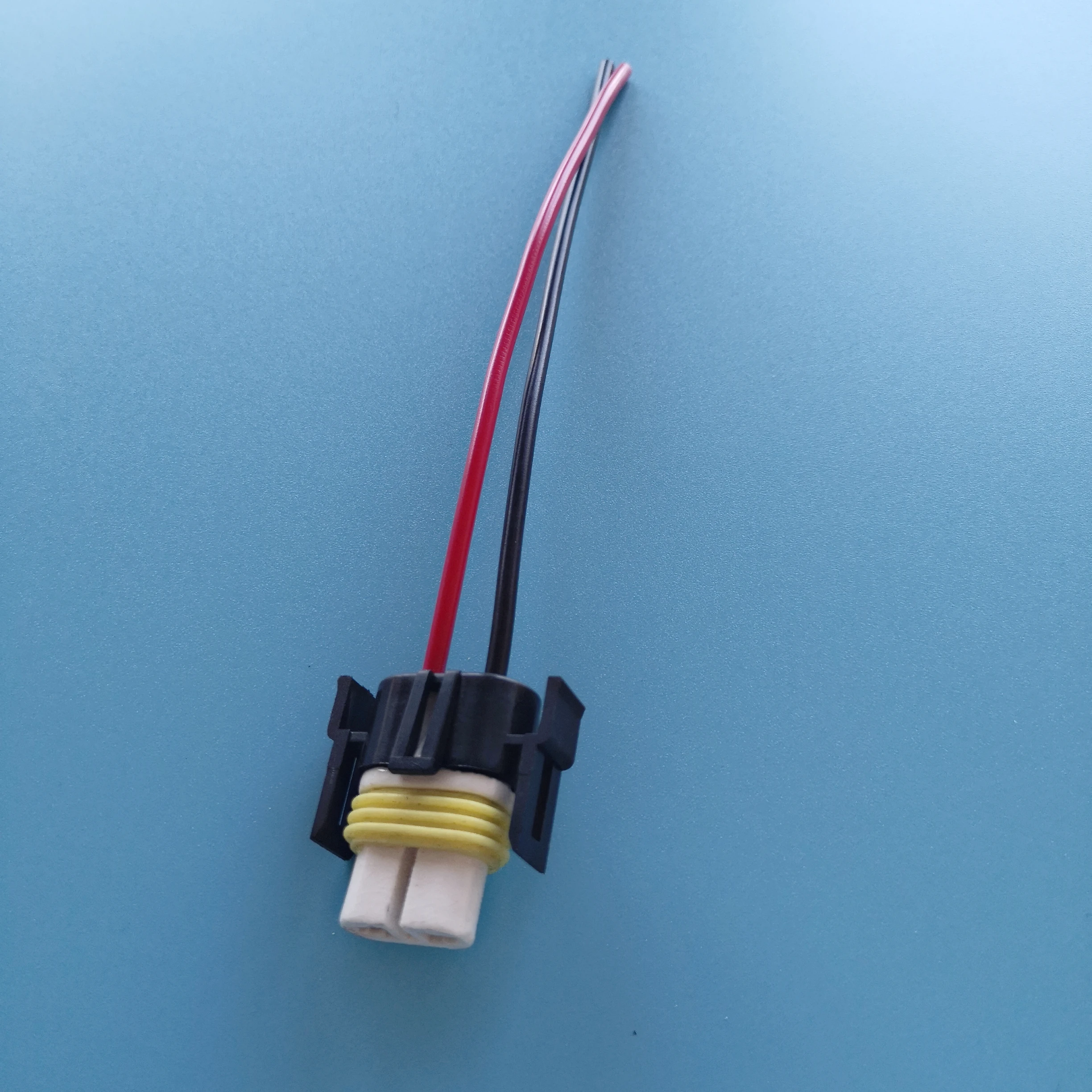 Custom Auto Connector Wire Harness Tail Light Headlight Foglight Socket Wiring Harness for Led Light Bulb H7 9007 9006 9005 H13