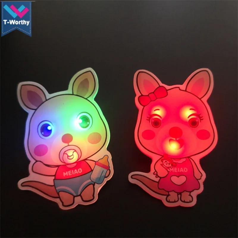 Custom Shape Acrylic Advertising LED Light up Button Factory-Supplied Flashing Badge