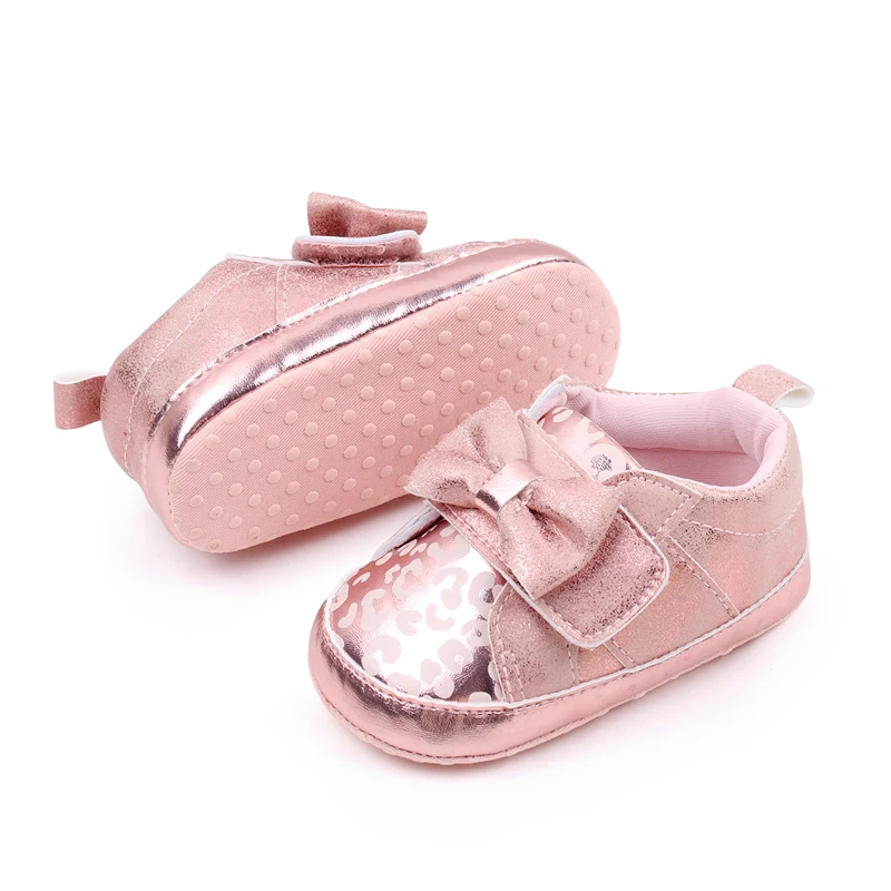 Spring and Autumn Shallow Bow Bright Surface Soft Soled Baby Walking Shoes for Girls manufacture