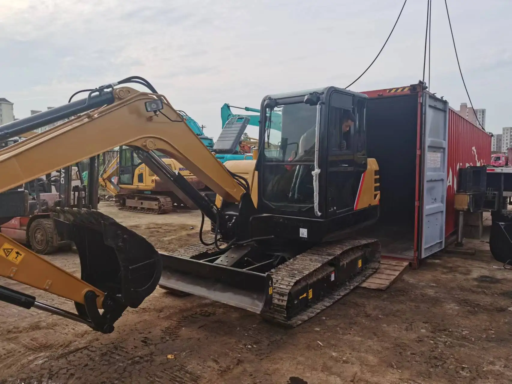 Used Excavator Cat 304 Mini Digger Japan Made Small Excavator Price