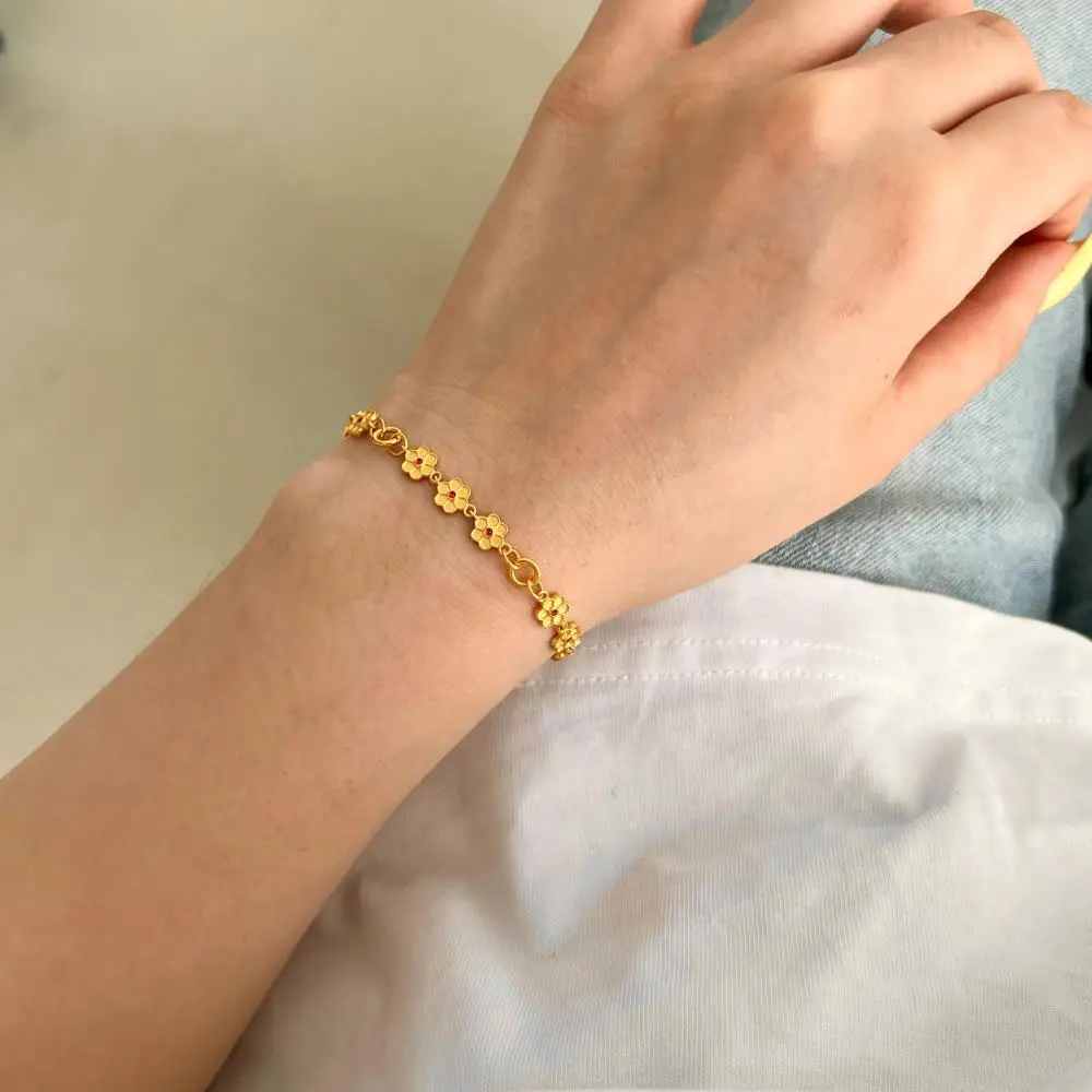 KAKODIY fashionable gold-plated adjustable personalized luxury customized 925 sterling silver women's six-leaf clover cherry blossom bracelet detail 3