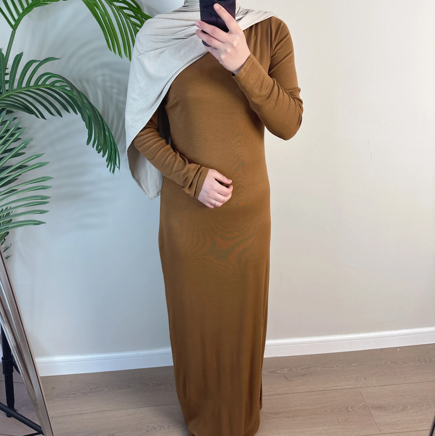 2025 Latest Design Muslim Modest Modal Dress Middle East Egypt Solid Color Gamis Soft Abaya for Women