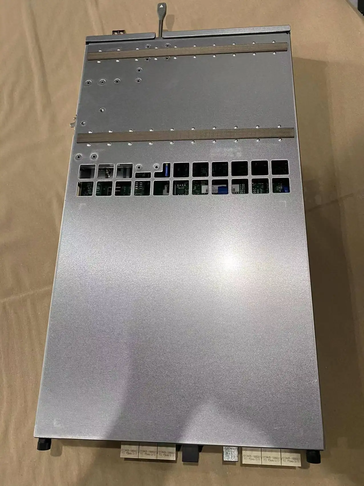 HPE 809805-001 3PAR stoрезерv 8200 контроллер K2Q35-63001