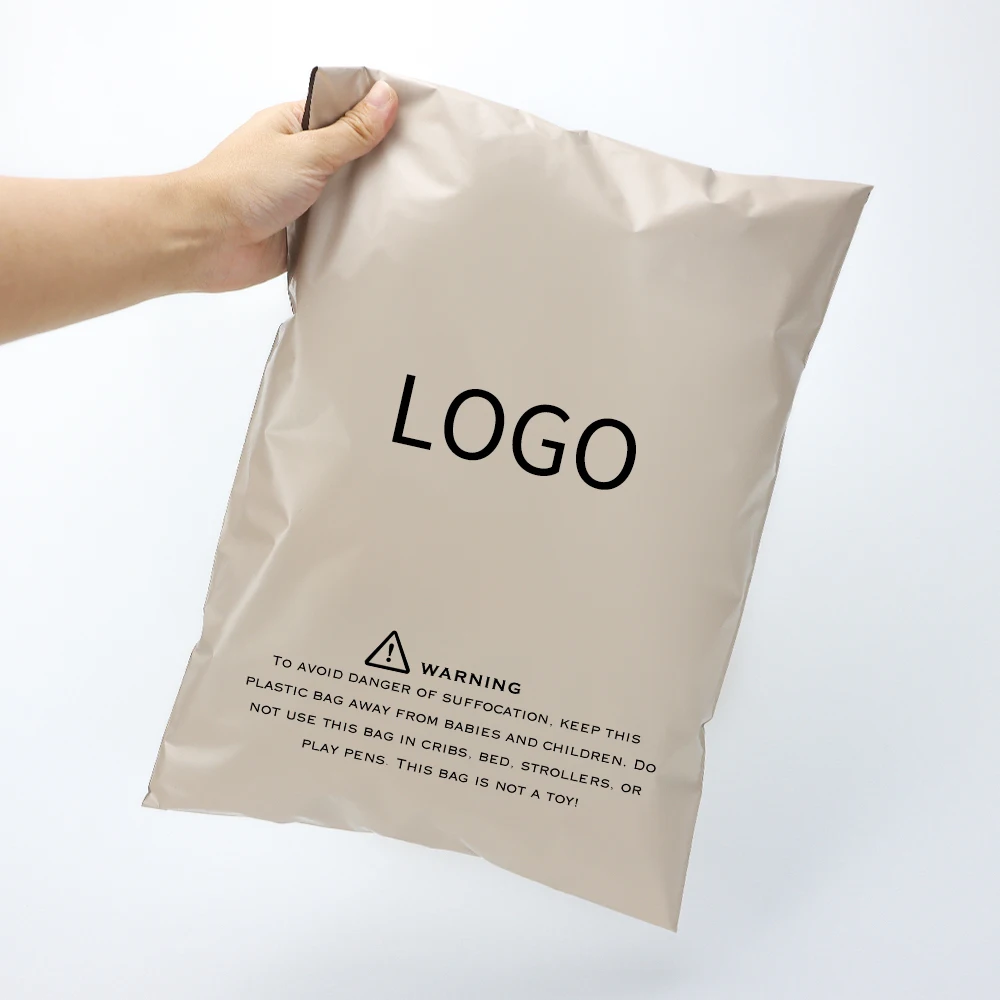 Customizable Tear-proof Clothing Packaging Mailer Bags For Small