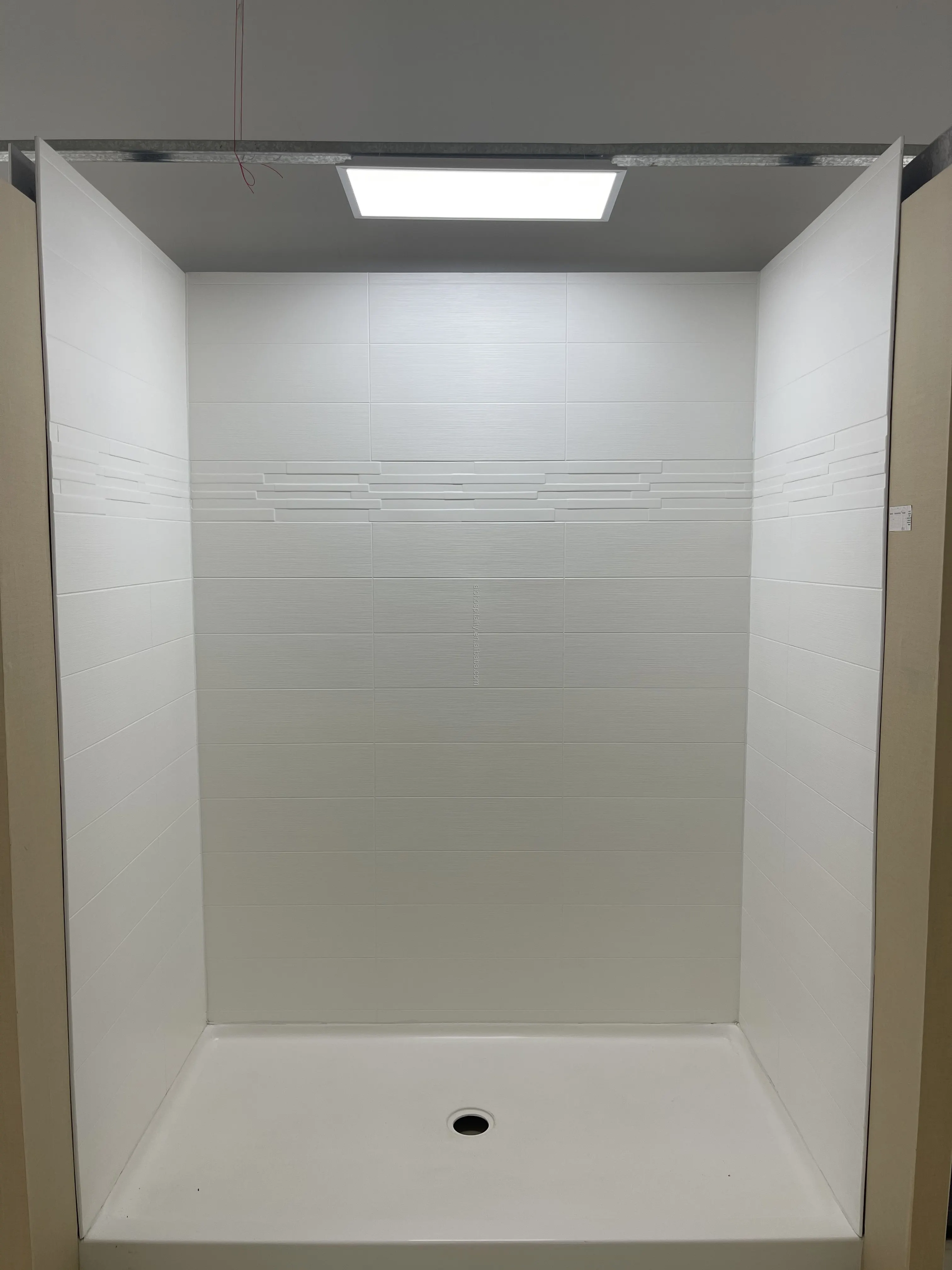 6"x20" Stacked Vision Pattern With Integral 6" Dimensions Listello