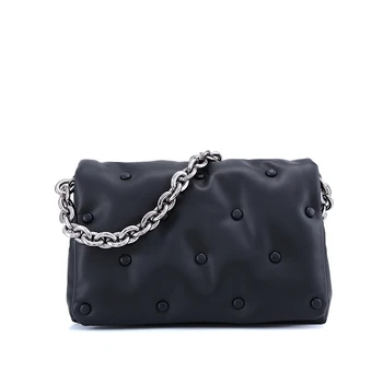 Wholesale in stock cheap good quality metal chain lady PU bags fashion women shoulder handbags