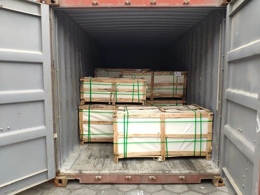 Wholesale Various Nano Crystallized Glass White Artificial Stones for Kitchen Countertop supplier