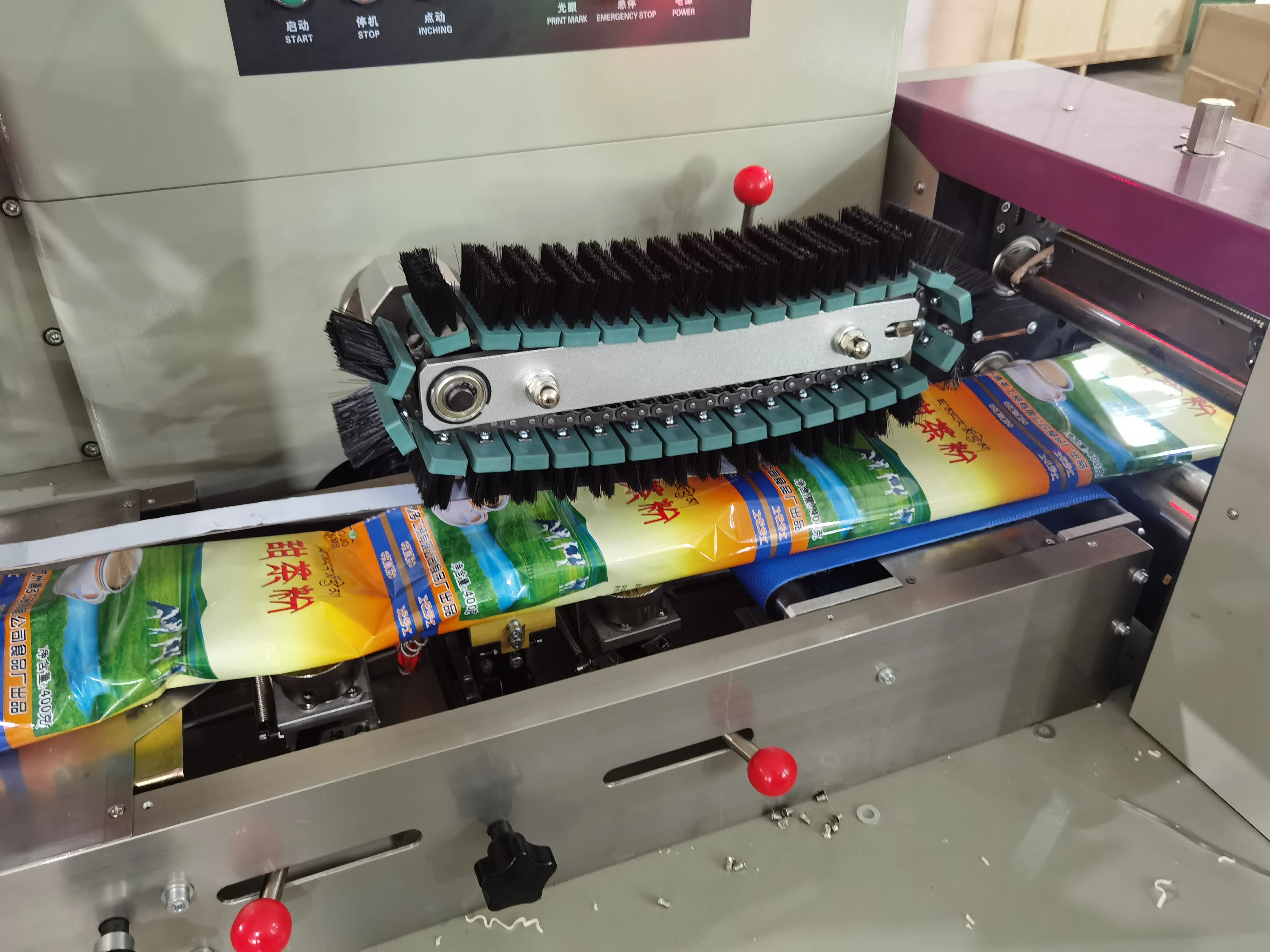 Automatic Italian Long Pasta Pillow Packing Machine Instant Stick Noodle Pillow Bag Spaghetti Noodle Packaging Machine