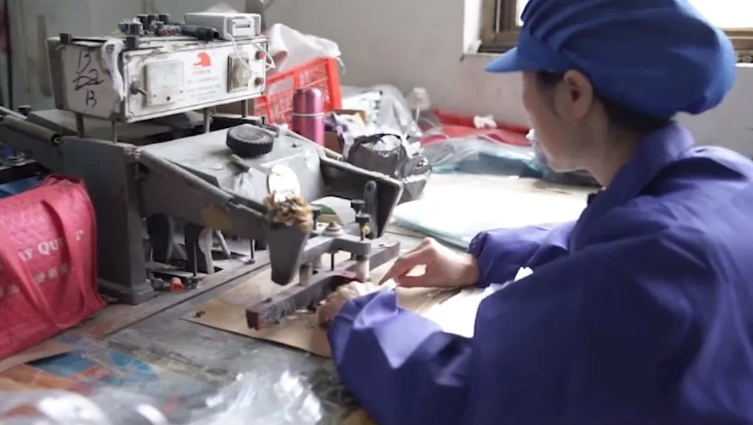 Wenzhou Guoxuan Arts & Crafts Co., Ltd. 1