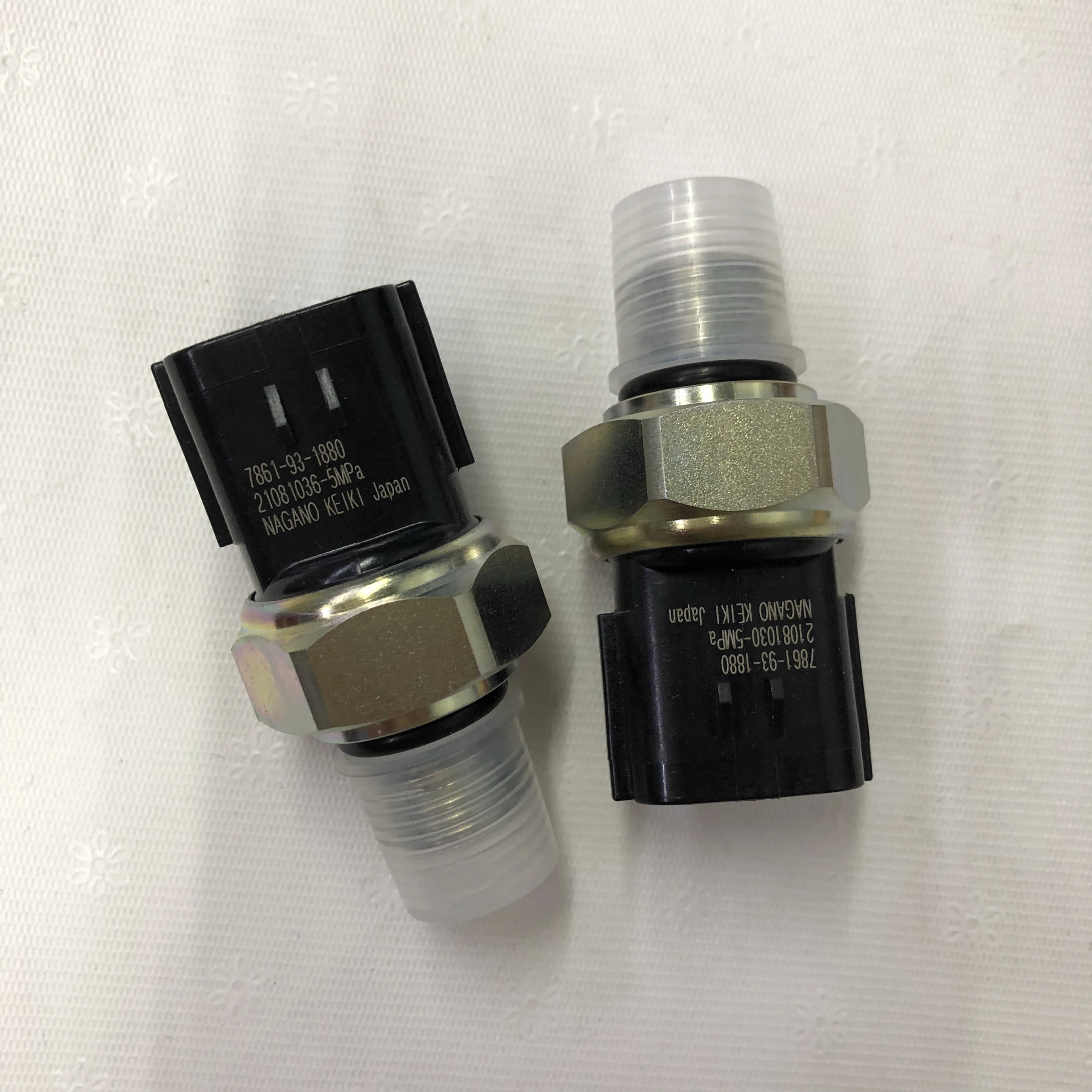 PC210LC-10MO Pressure Sensor 7861-93-1880 / 7861-93-1840 - Genuine