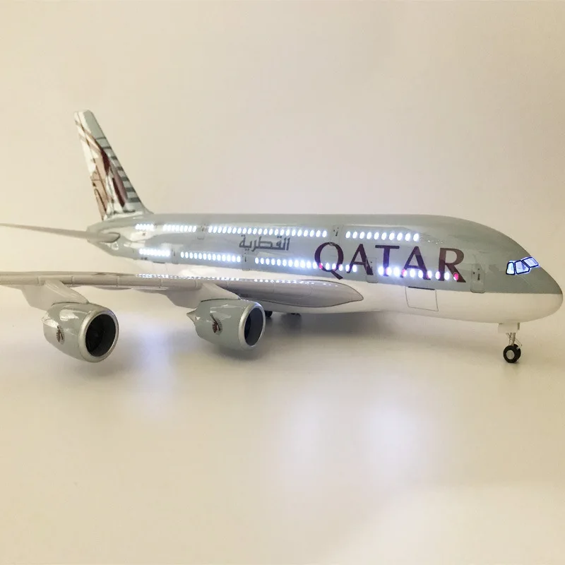 熱い販売45cm合金モデル飛行機モデルおもちゃカタール航空380ダイ