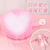 Bola de pelo de corazón blanco