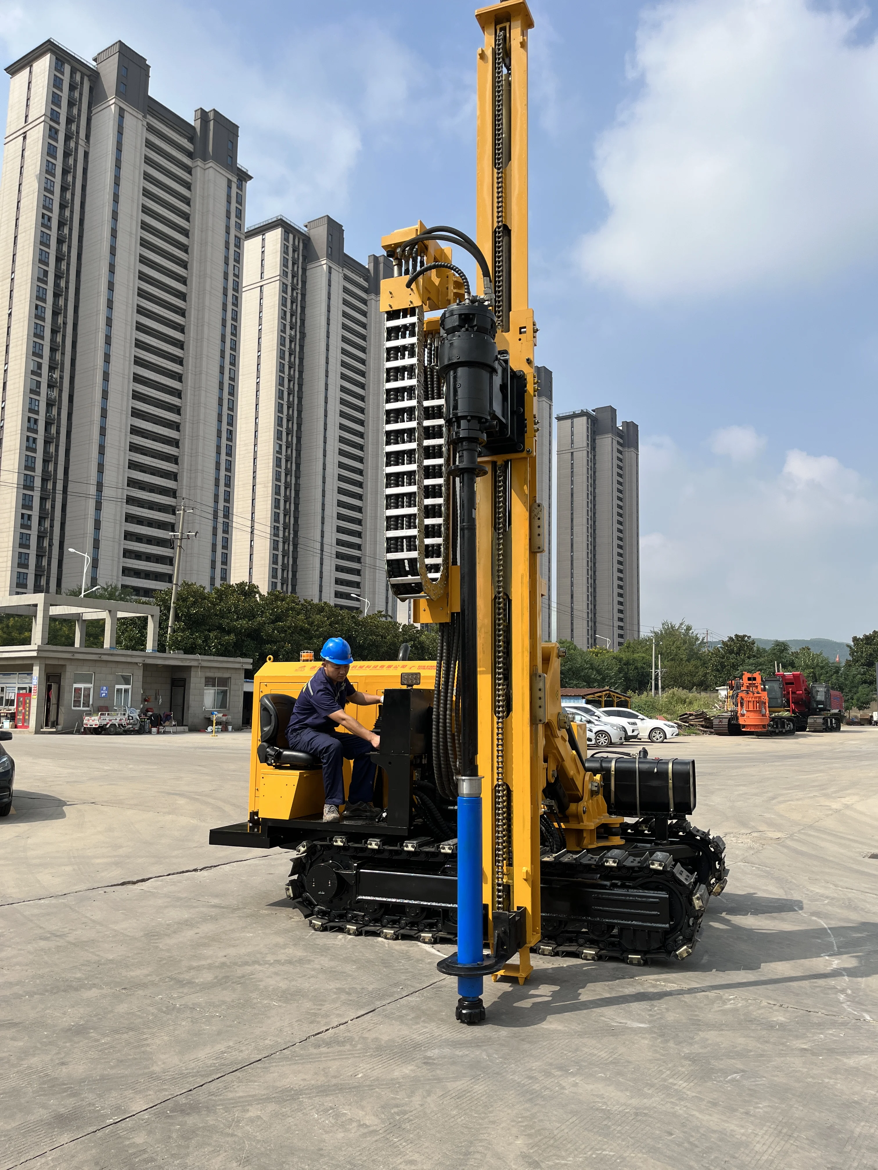 Helical Pier Driver Ground Screw Installation Machine Screw Pile for Ground System