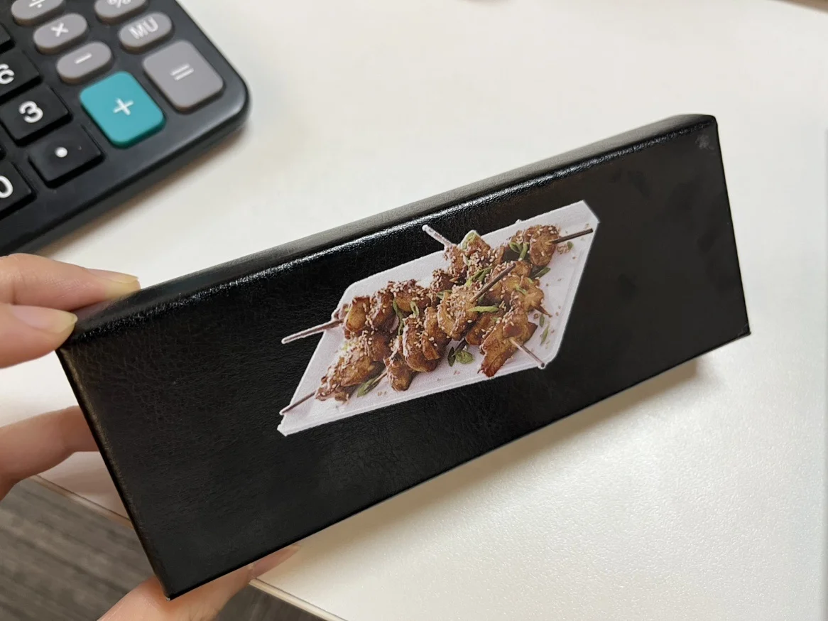 Радужный Самый дешевый рулон для рулона УФ DTF принтер оптовая цена 2 в 1 комплект УФ DTF принтер