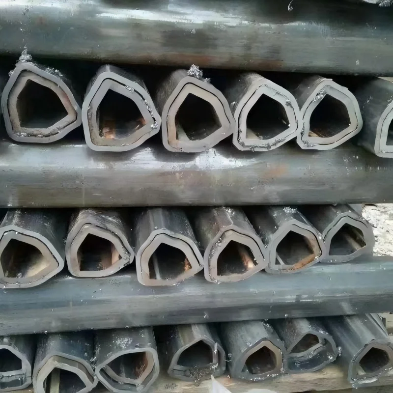 Irregular seamless steel pipe