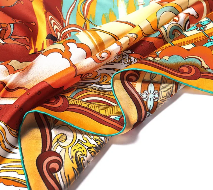 Шарф из 100% шелка с цифровой