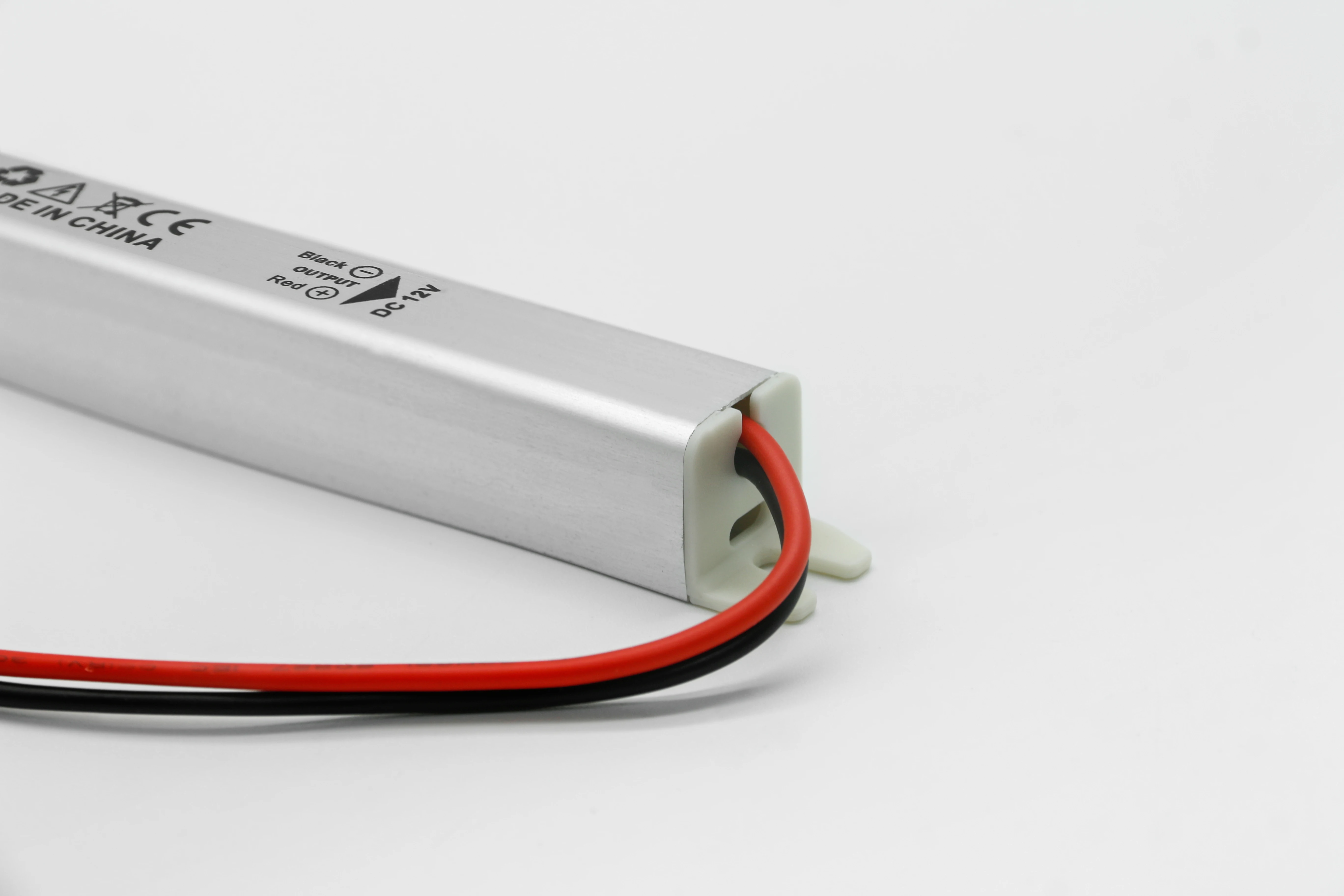 MCH-305B Power Supply 0-30V/0-5A Variable Single Output 5V 2A Fixed Output Power Supply