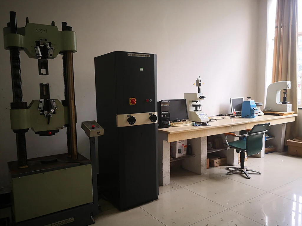 Ningbo Yongcheng Hardware Machinery Co., Ltd. 2