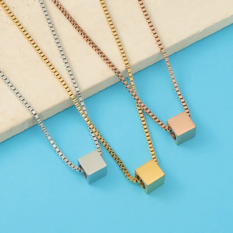Small Square Box Chain Choker Necklace