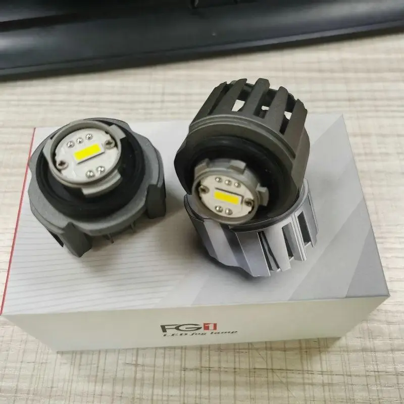 L1B LW5B Car LED Fog Light Dual Color Car LED Fog Light 6500K 3000K for Toyota Janpan Cars