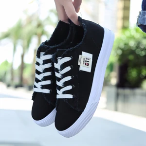 Custom Logo Canvas Trendy Shoes Women's Fashion Lace up White Black Canvas Sneakers Shoes for Ladies