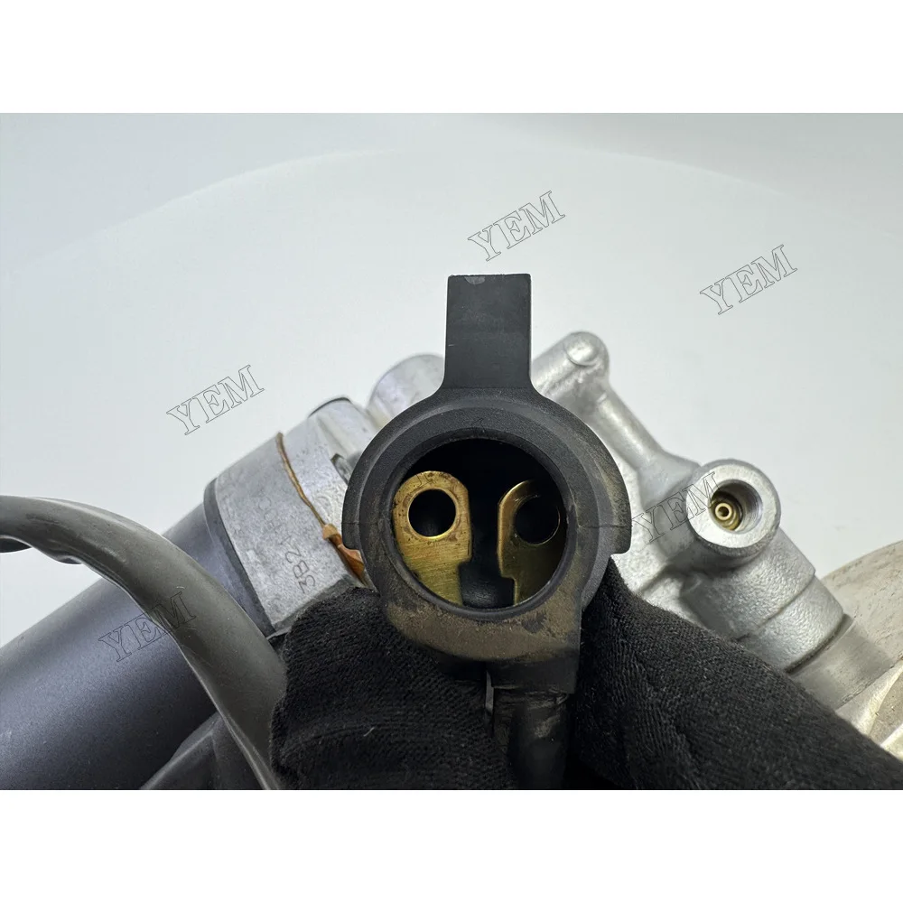 Pump for Mitsubishi 6G75 Universal Engine Parts 6