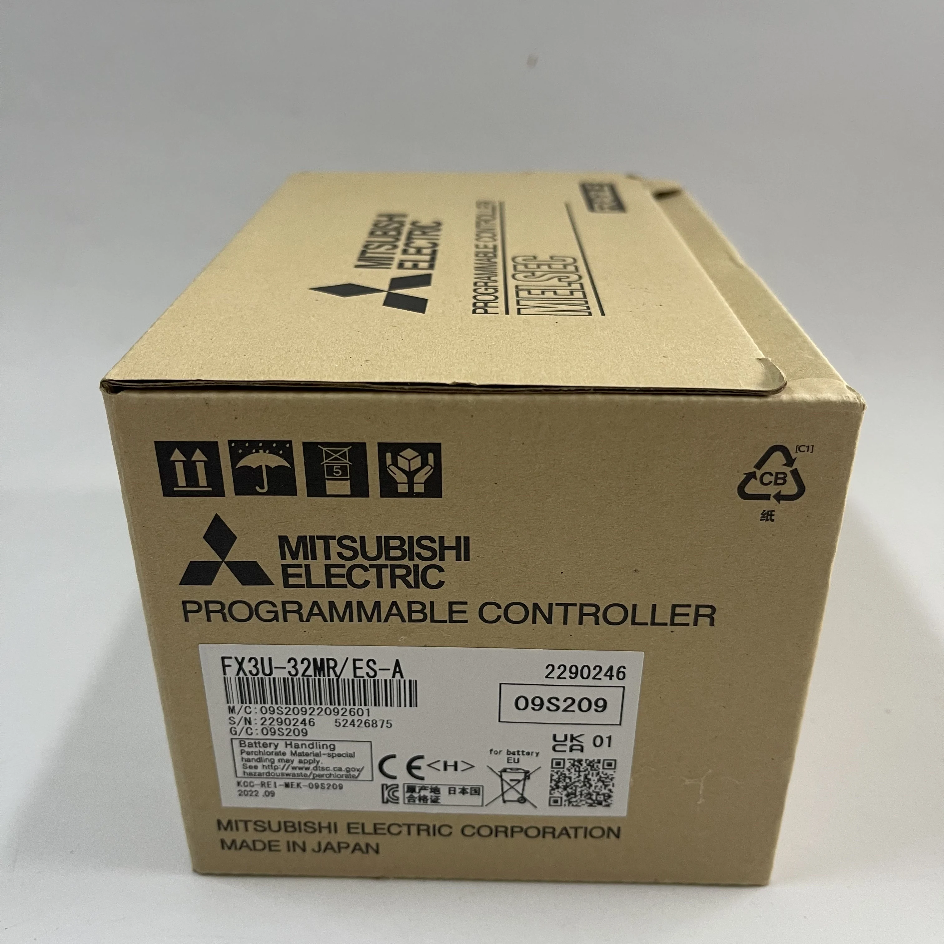 Mitsubishi Programmable Logic Controller FX3U-32MR/ES-A Mitsubishi Programmable Logic Controller FX3U-32MR/ES-A
