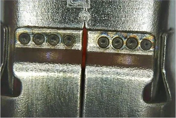 QCW Fiber Laser Source of Precision Laser Welding Machine