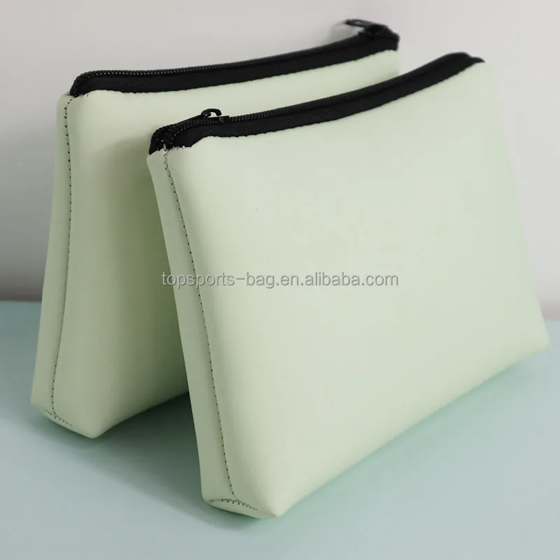 Неопреновый мешочек для макияжа на молнии