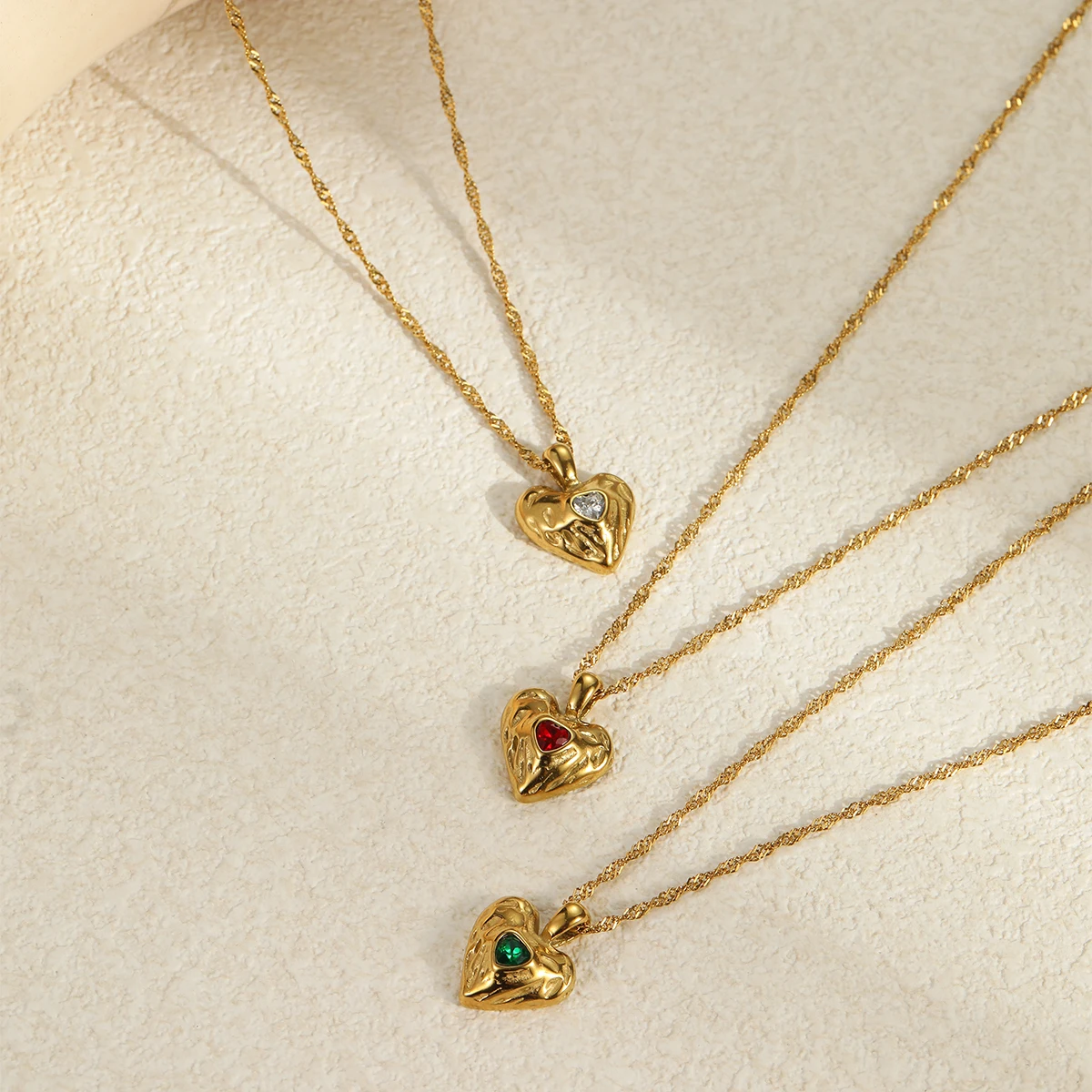KITI Romantic 18K Gold Heart Necklace with Zirconia