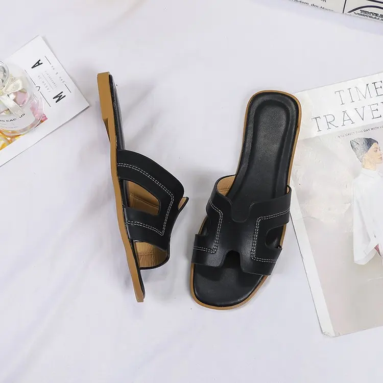 Women's Summer Fashion Daily Wear Slippers New Flat Casual Beach Shoes