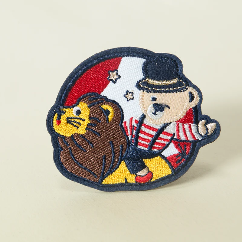 テミン フェルトバッジ 特注デザイン刺繍パッチフェルト布バッジ衣服アクセサリー